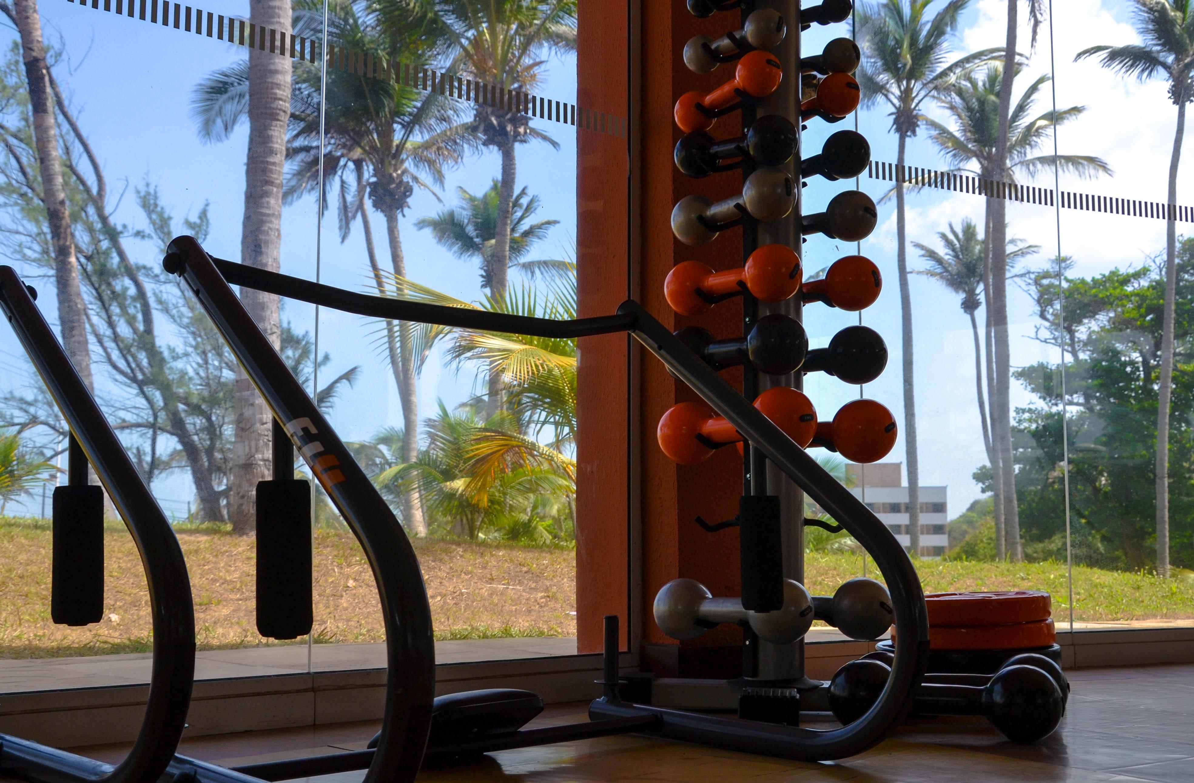 Blue Tree Towers Sao Luis Hotel Exterior photo Dumbbells on a rack